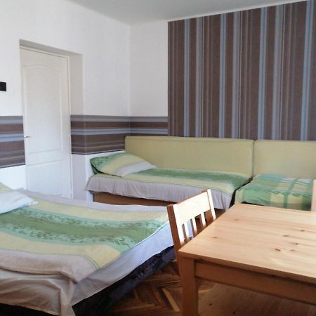 Belvarosi Vendeghaz Miskolc Exteriör bild