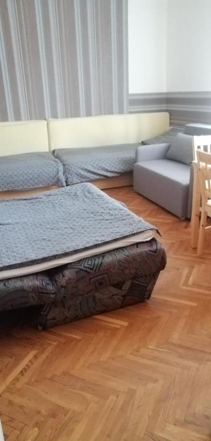 Belvarosi Vendeghaz Miskolc Exteriör bild