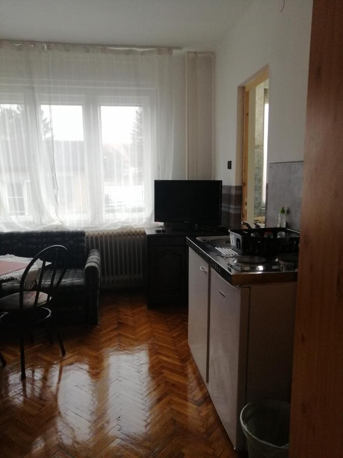 Belvarosi Vendeghaz Miskolc Exteriör bild